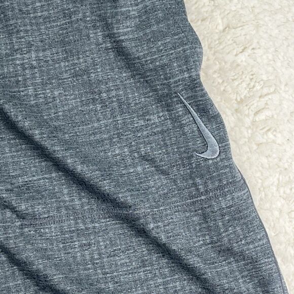 NWT Small Sm Nike YOGA Shorts Dri-FIT 5" Inseam Unlined Gym Grey FB7786-065 Mens - Picture 3 of 7